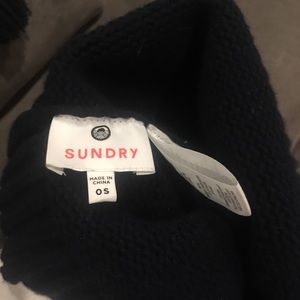 Sundry Pom Pom hat
